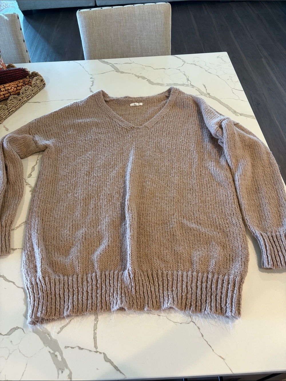 Maurices Women's V-Neck Sweater in Blush